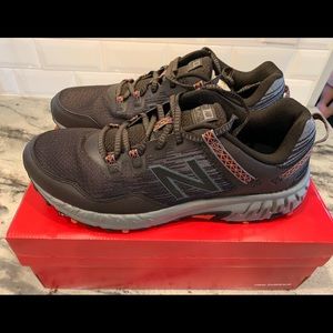 NIB Men’s New Balance Sneakers